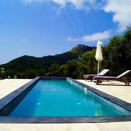 Throisma In Villa Asos